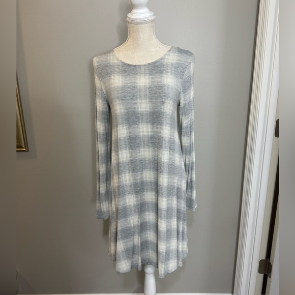 Old Navy Gray White Window Pain Check Knit Long Sleeve Swing Dress. Size Small - Picture 1 of 5